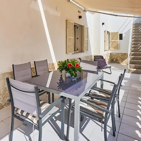 Bambu Σπίτι διακοπών *